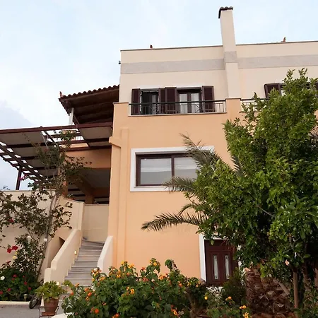 Berdoussis Отель