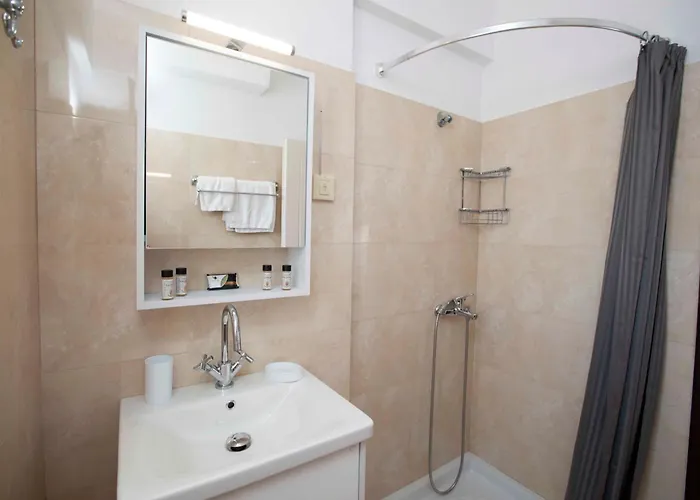 Berdoussis 2* אלפוניסוס